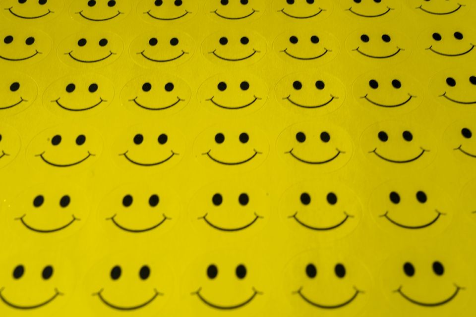 Why Positive Thinking Is a Waste of Your Time and How to 'Feel' Instead to Improve Happiness